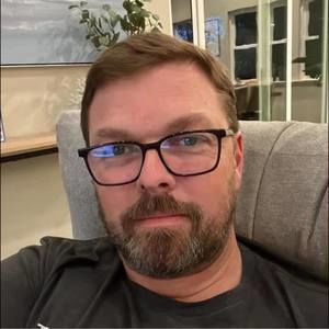 Meet your Posher, J. cameron